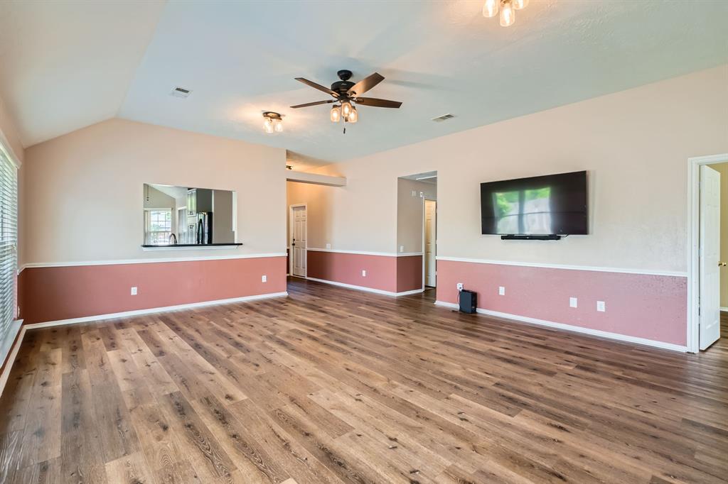 3256 Berzin Court, Katy, Texas image 6