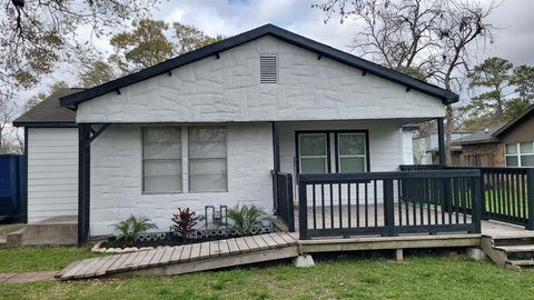 607 E Miller Street, Angleton, TX 77515 - MLS#: 14142049