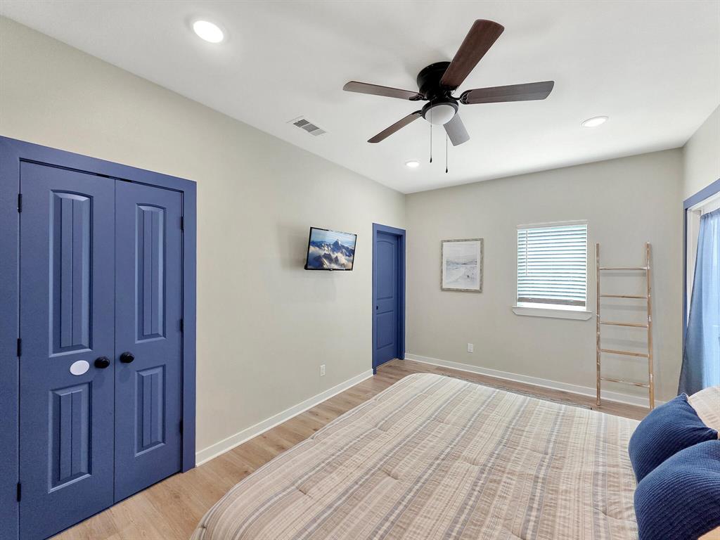 1983 Royalville Court, Crystal Beach, Texas image 31