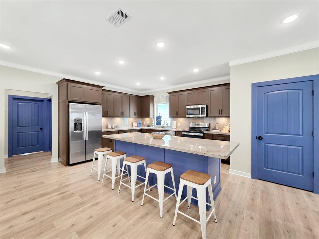1983 Royalville Court, Crystal Beach, Texas image 24