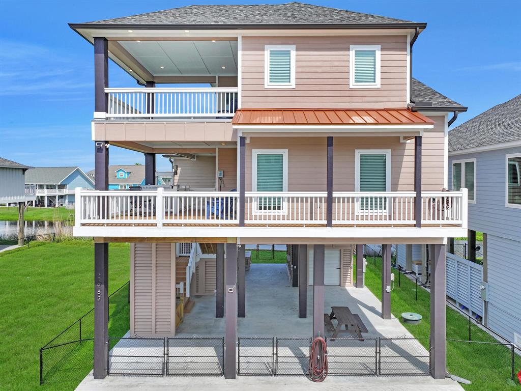 1983 Royalville Court, Crystal Beach, Texas image 1