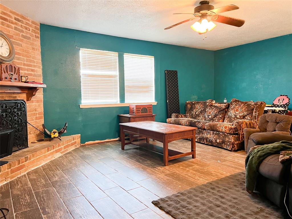 2406 W Us Highway 79, Buffalo, Texas image 2