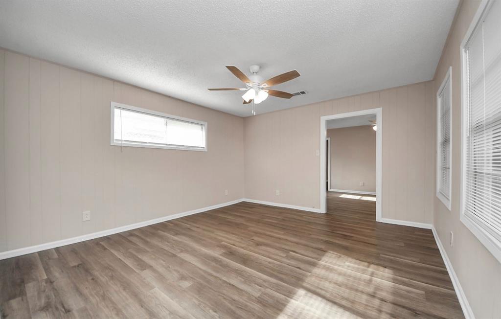 2013 15th Avenue N Ave, Texas City, Texas image 27