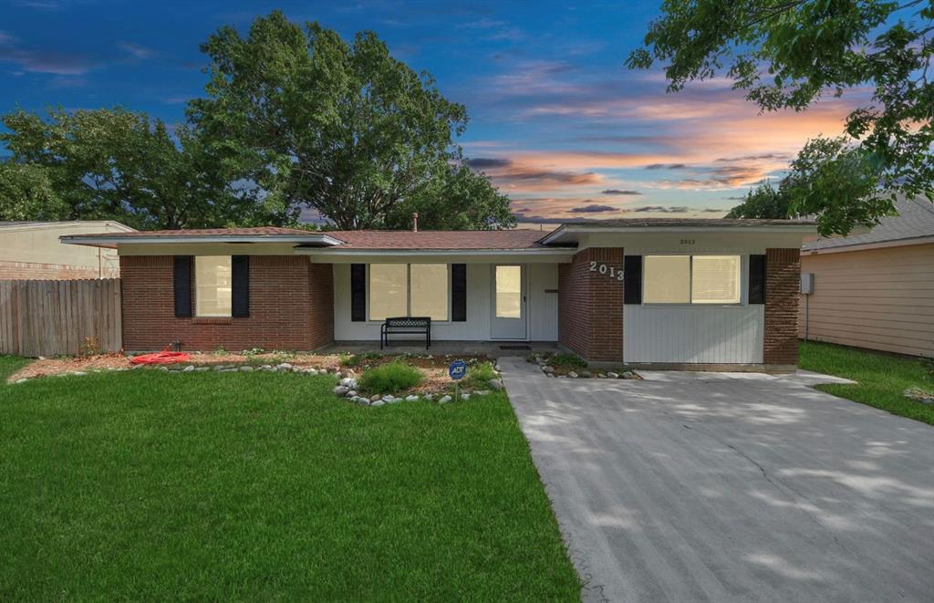 2013 15th Avenue N Ave, Texas City, Texas image 1