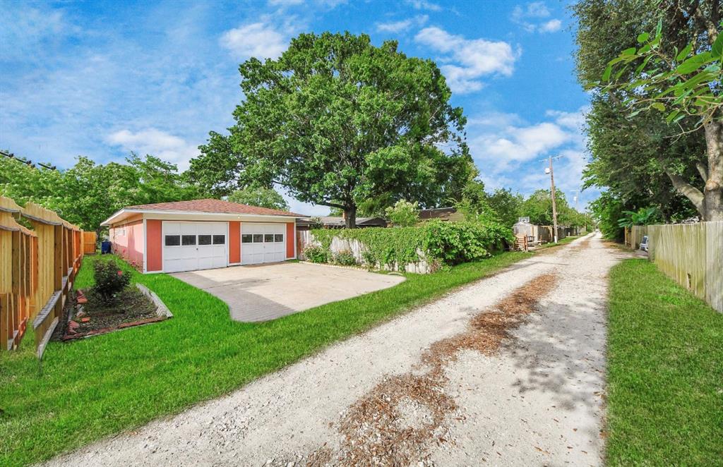 2013 15th Avenue N Ave, Texas City, Texas image 39