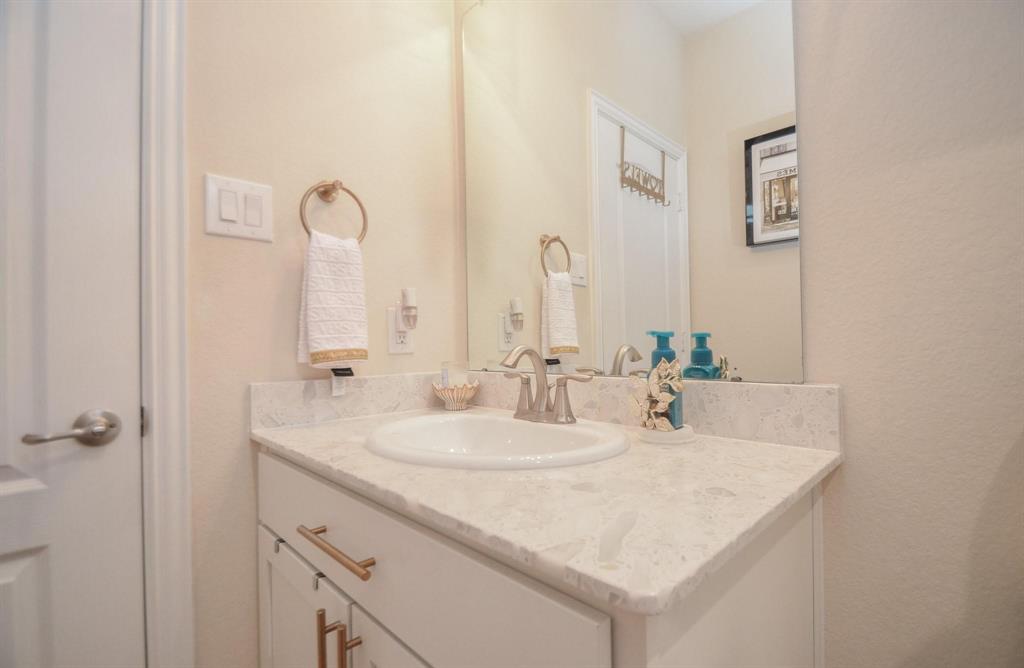 10809 Mendel Terrace Drive, Rosharon, Texas image 14