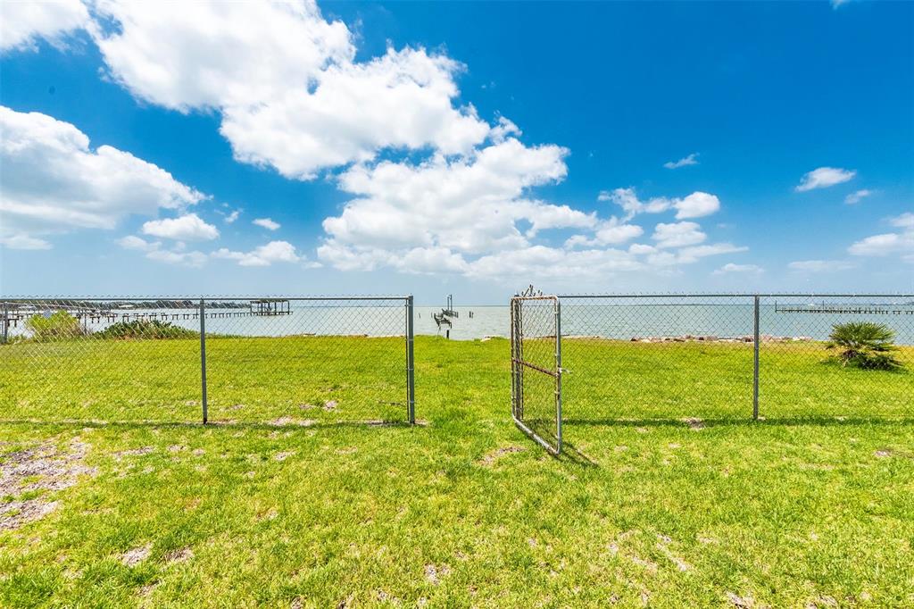 1102 15th Street, San Leon, Texas image 37