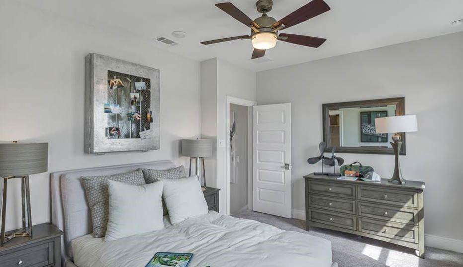 1536 River Point Drive, Friendswood, Texas image 5