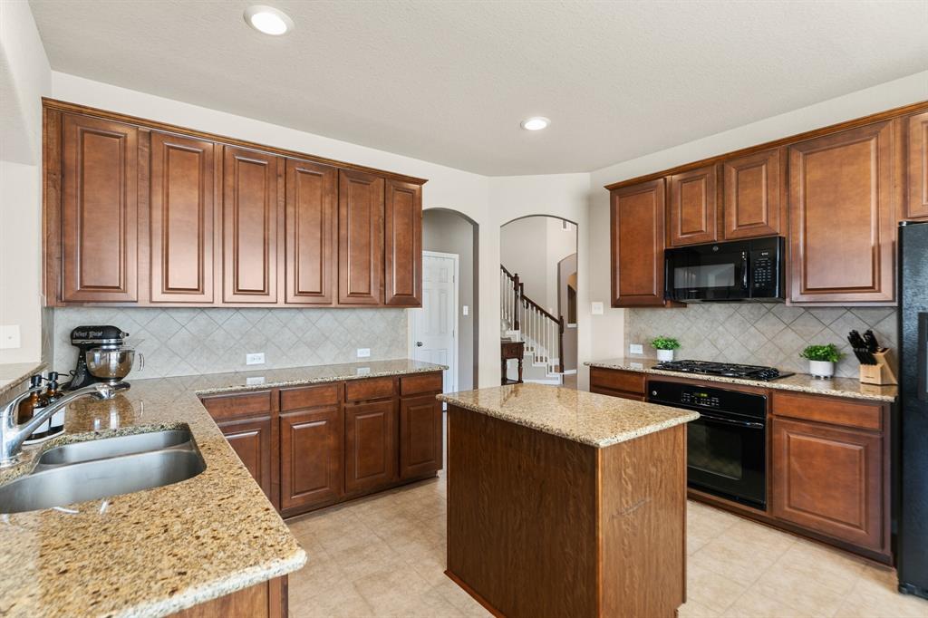 29927 Spring Creek Lane, Brookshire, Texas image 14