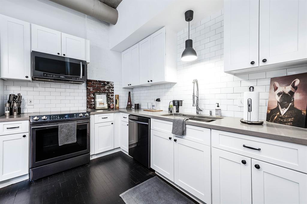 705 Main Street 321