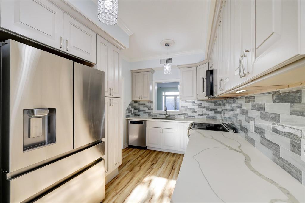 7463 Brompton Street #7463, Houston, Texas image 3
