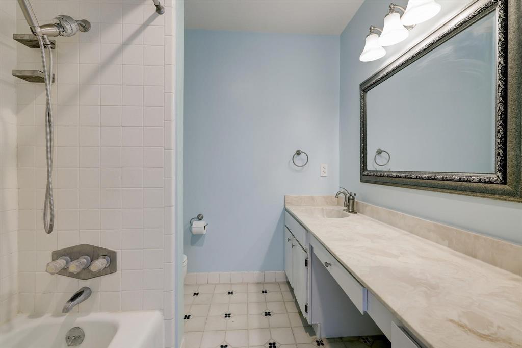 7463 Brompton Street #7463, Houston, Texas image 11