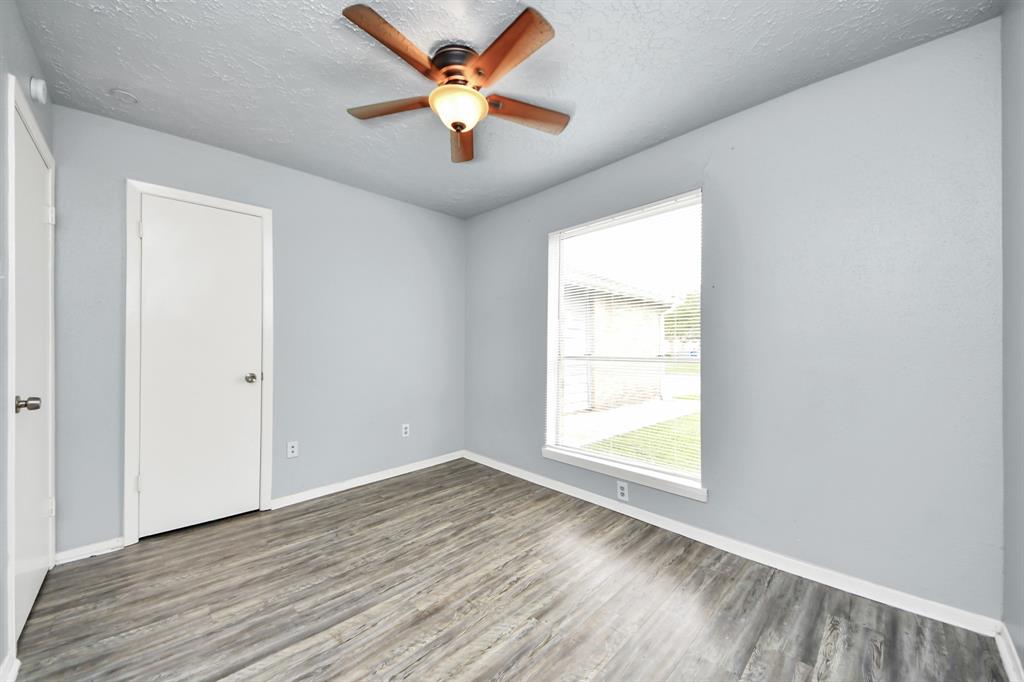 14063 Towne Way Drive, Sugar Land, Texas image 19