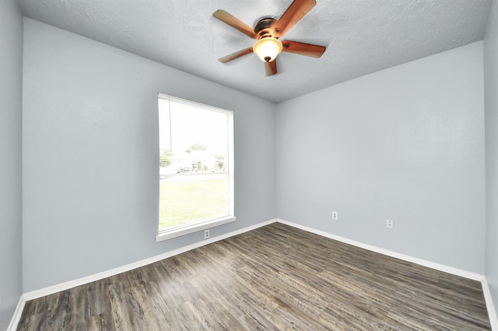 14063 Towne Way Drive, Sugar Land, Texas image 17