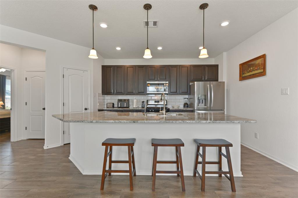 10514 Sherwin Pass Drive, Rosharon, Texas image 10