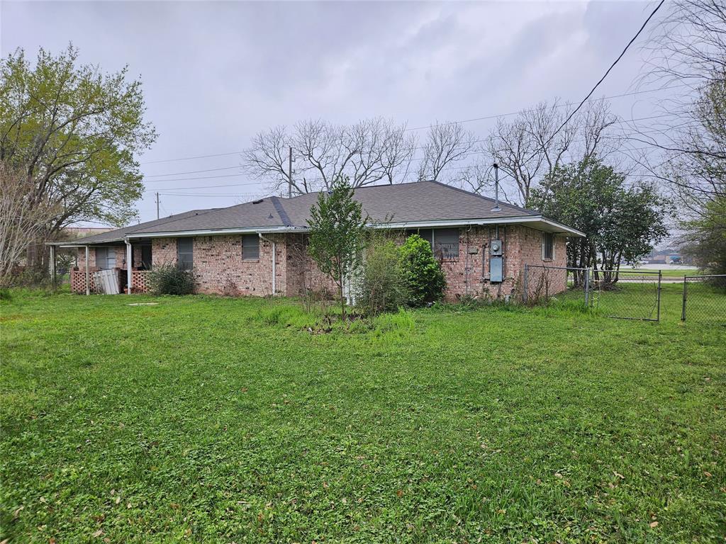 2605 B F Terry Boulevard, Rosenberg, Texas image 32