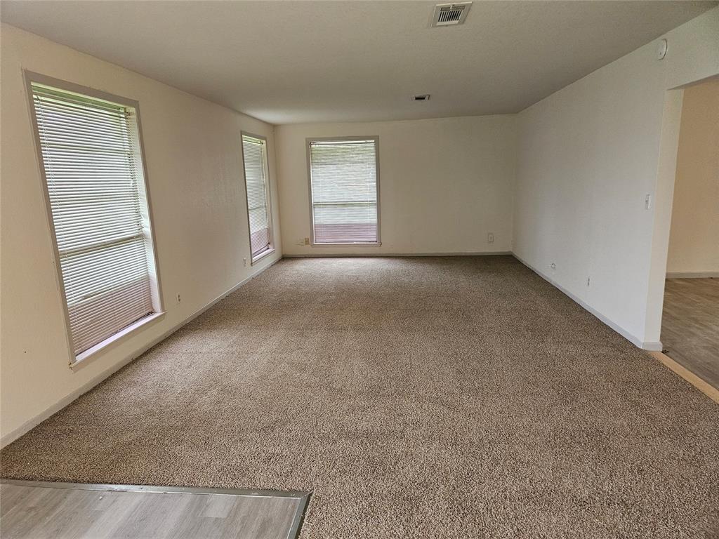 2605 B F Terry Boulevard, Rosenberg, Texas image 8