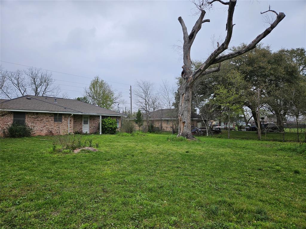 2605 B F Terry Boulevard, Rosenberg, Texas image 36