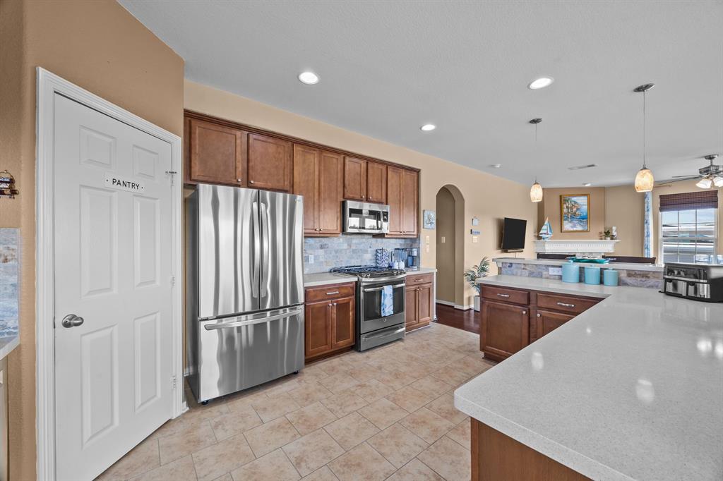 1133 E Meyer Road, Seabrook, Texas image 11