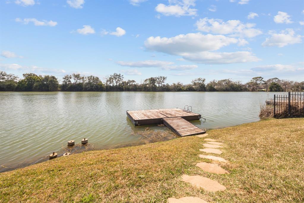 1133 E Meyer Road, Seabrook, Texas image 35