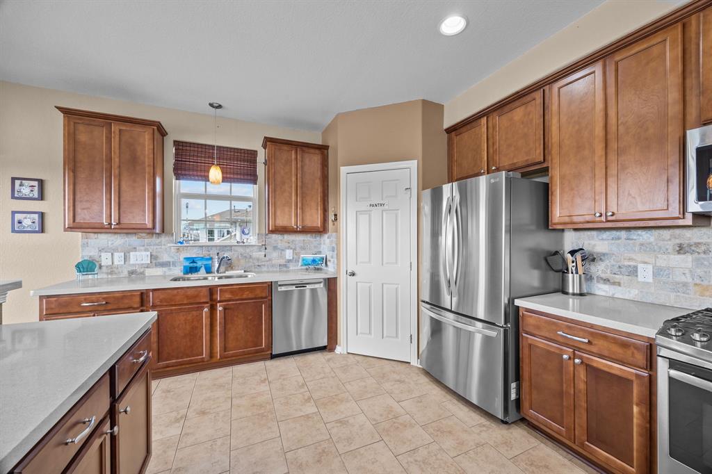 1133 E Meyer Road, Seabrook, Texas image 13