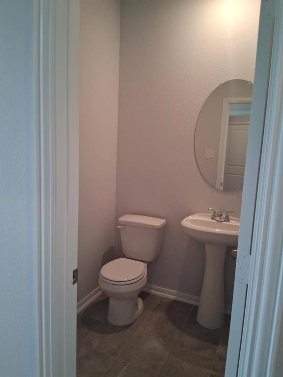 3611 Cardinal Pointe Drive, Angleton, Texas image 14