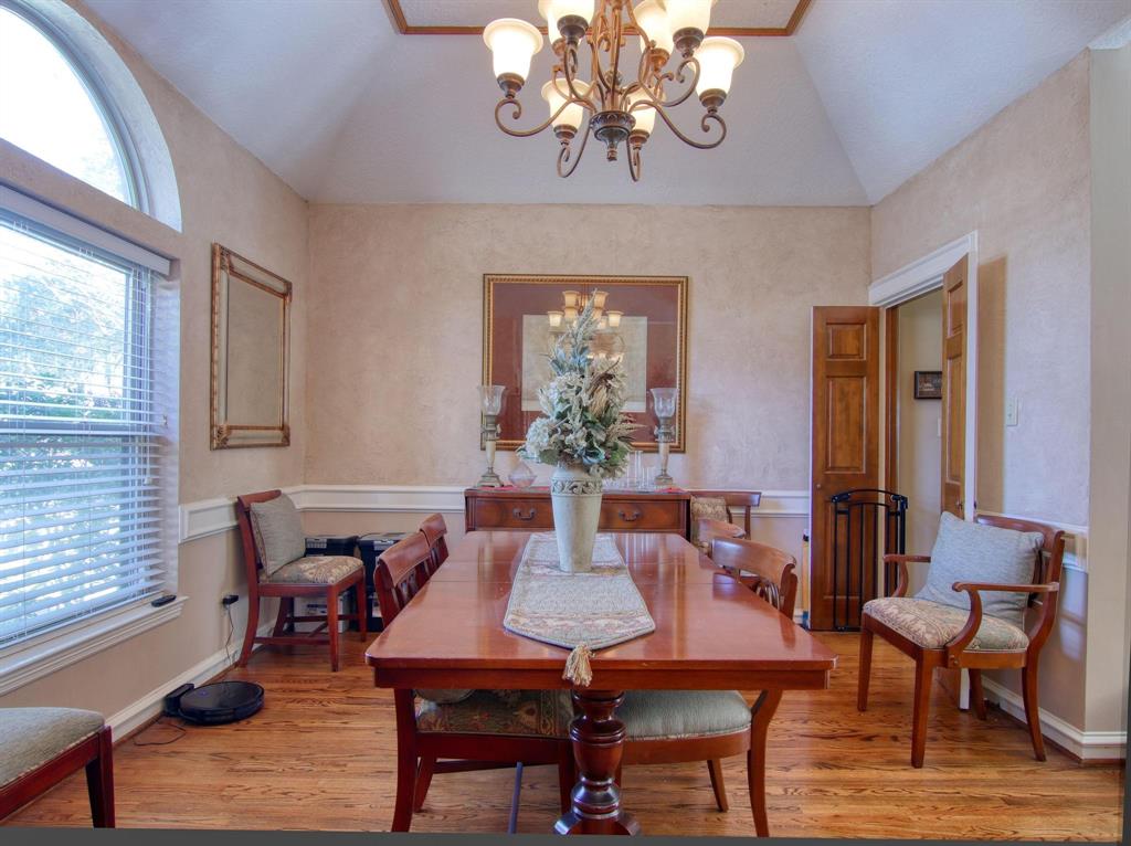 423 Pine Edge Drive