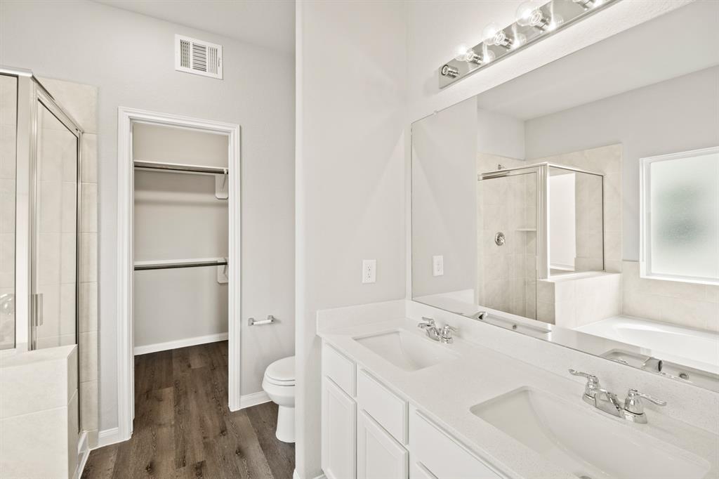 2347 East Chunk Drive, Conroe, Texas image 15