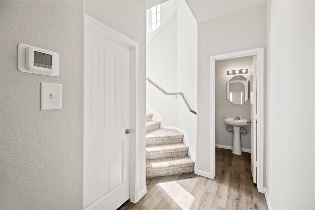 2347 East Chunk Drive, Conroe, Texas image 17