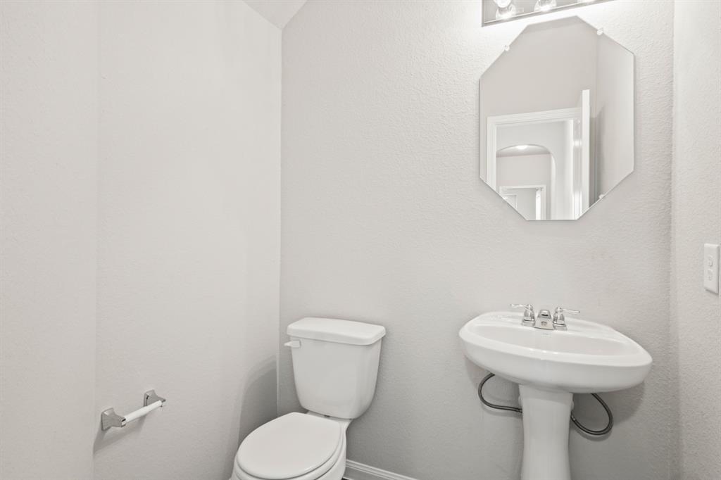 2347 East Chunk Drive, Conroe, Texas image 18
