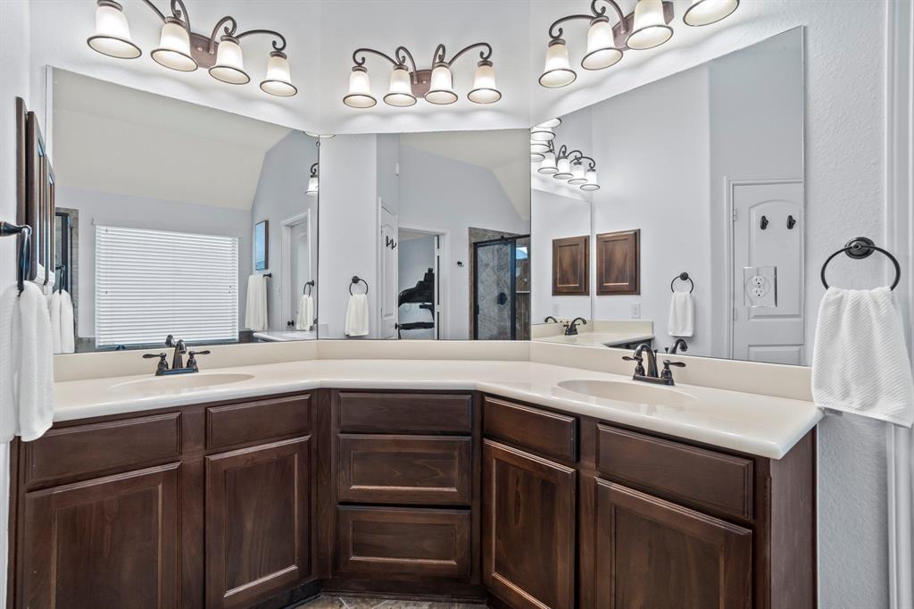 1826 Matthew Glen Lane, Richmond, Texas image 32