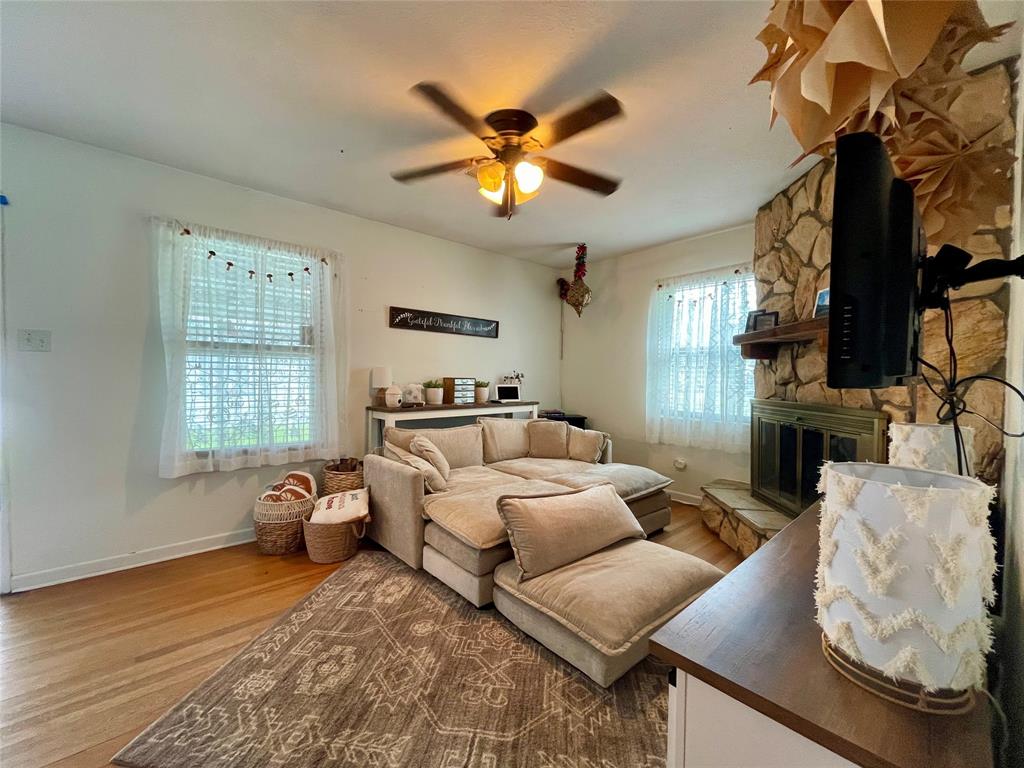 1410 Byron Avenue, Deer Park, Texas image 3