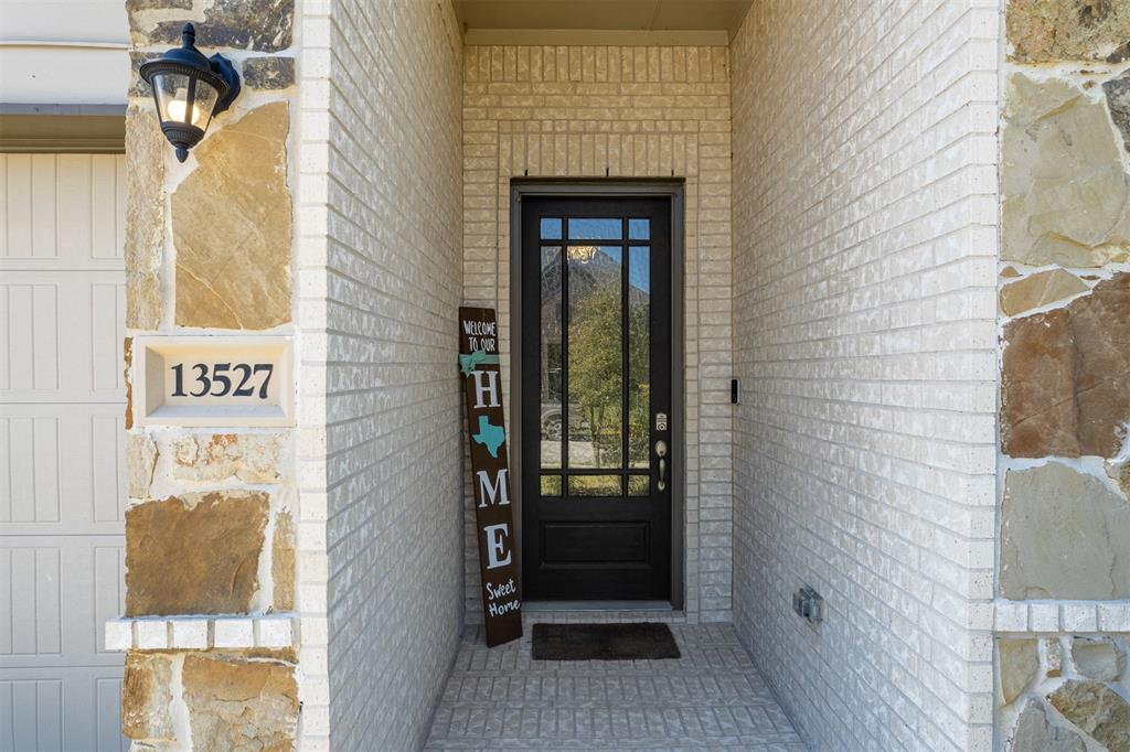 13527 Summer Winds Drive, Dayton, Texas image 5