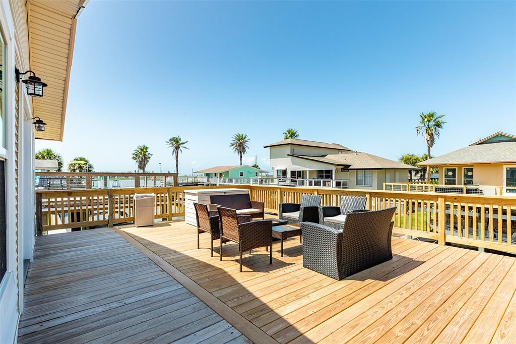 4421 Pelican Road