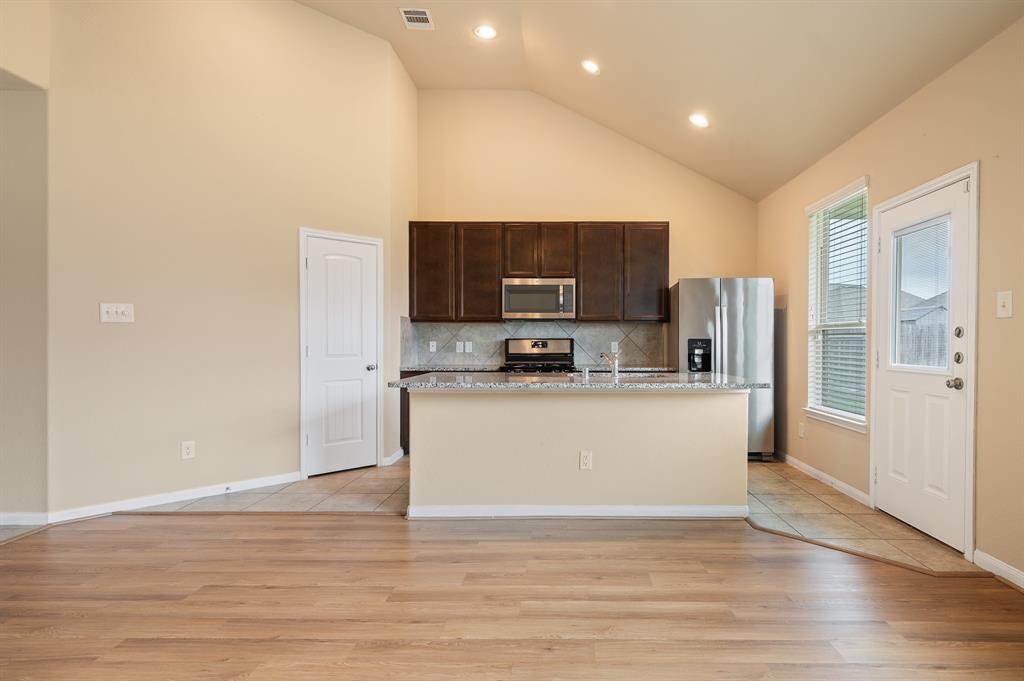 3530 Vivaldi Drive, Katy, Texas image 5
