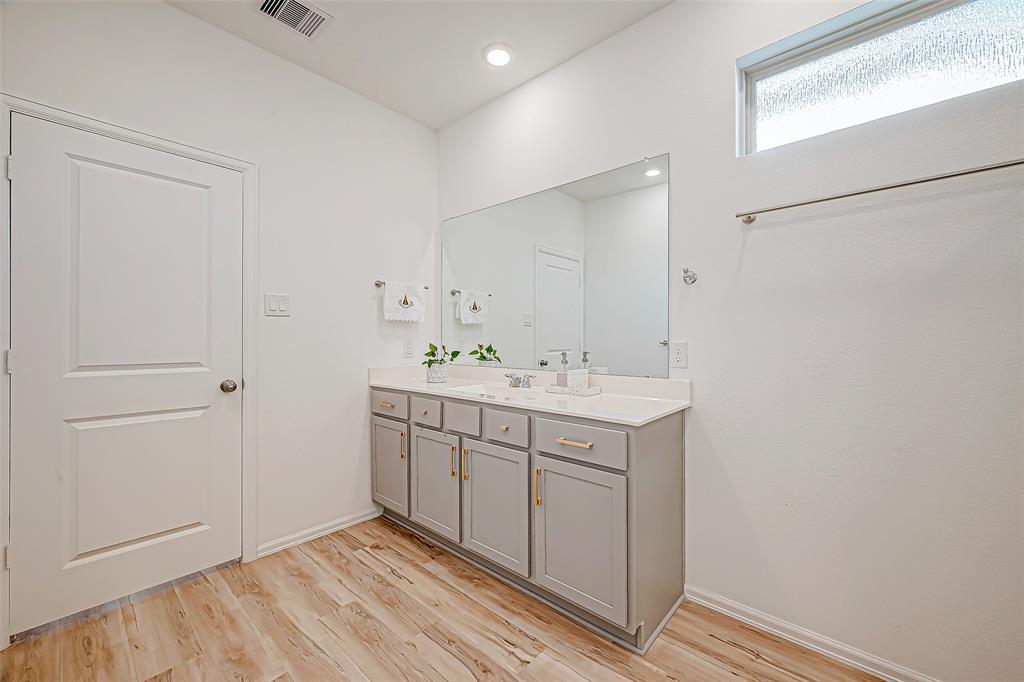 2314 Dewford Falls Drive, Rosenberg, Texas image 25