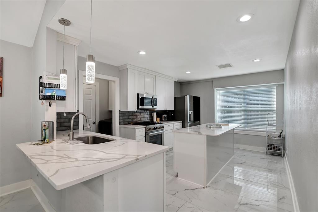 16806 Carbridge Drive, Houston, Texas image 12