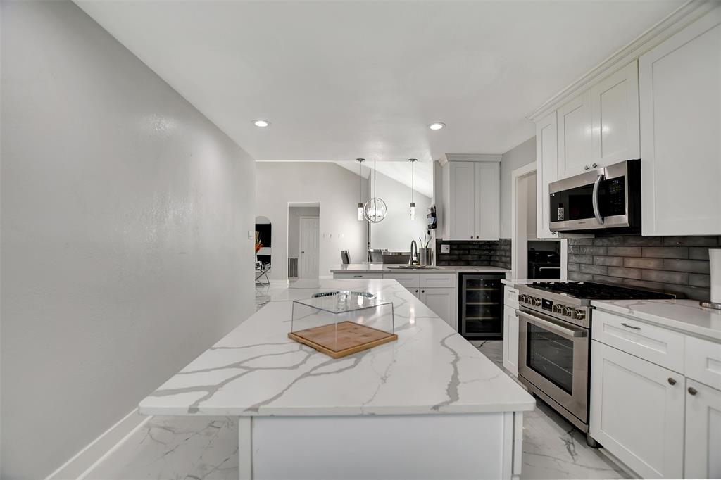 16806 Carbridge Drive, Houston, Texas image 14