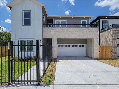 MLS: 82555415