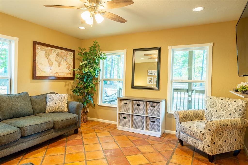 Conroe, Texas 77304, United States, 2 Bedrooms Bedrooms, ,1 BathroomBathrooms,Residential,Pending,37309