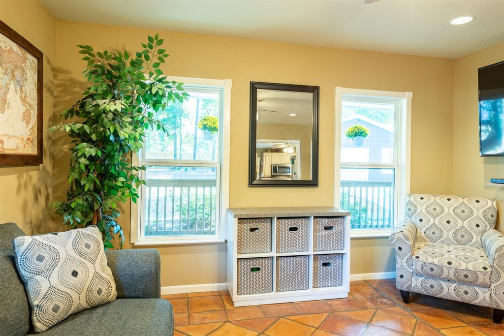 Conroe, Texas 77304, United States, 2 Bedrooms Bedrooms, ,1 BathroomBathrooms,Residential,Pending,37309