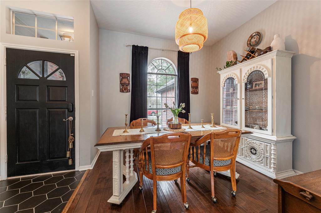 16023 Copper Canyon Drive, Friendswood, Texas image 3