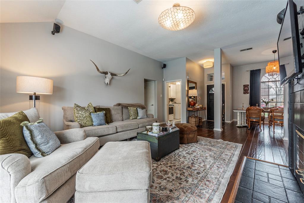 16023 Copper Canyon Drive, Friendswood, Texas image 8