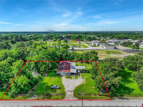 132 Hambrick Road Houston TX 77060