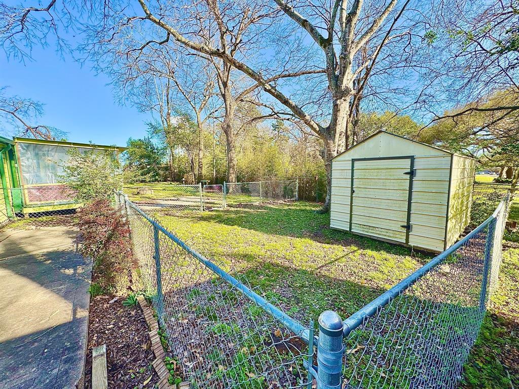 405 W Milam Street, Livingston, Texas image 45