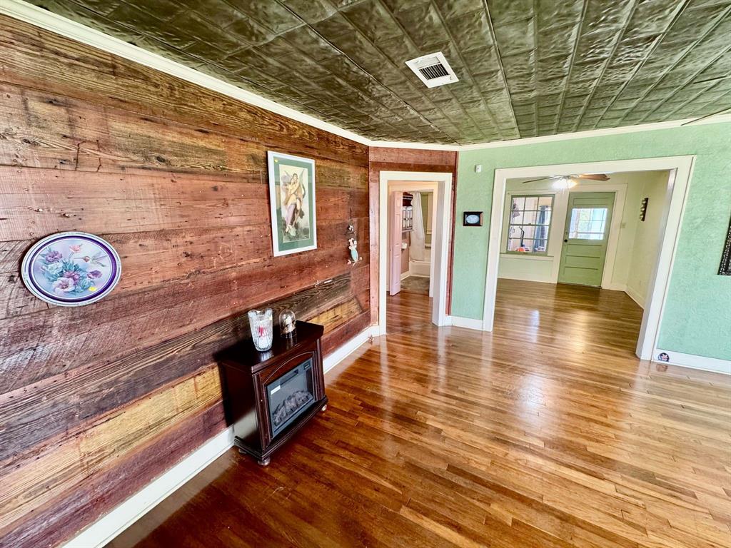 405 W Milam Street, Livingston, Texas image 11