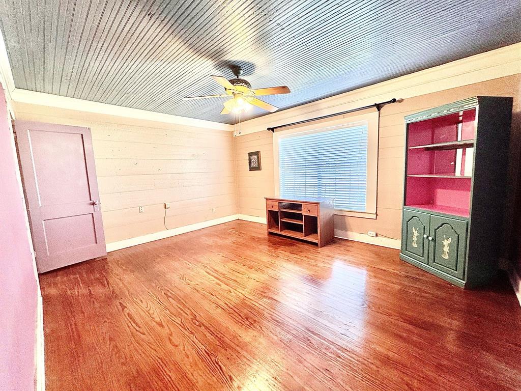 405 W Milam Street, Livingston, Texas image 27