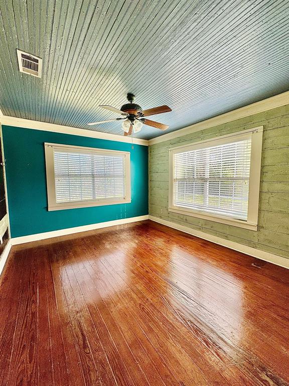 405 W Milam Street, Livingston, Texas image 35