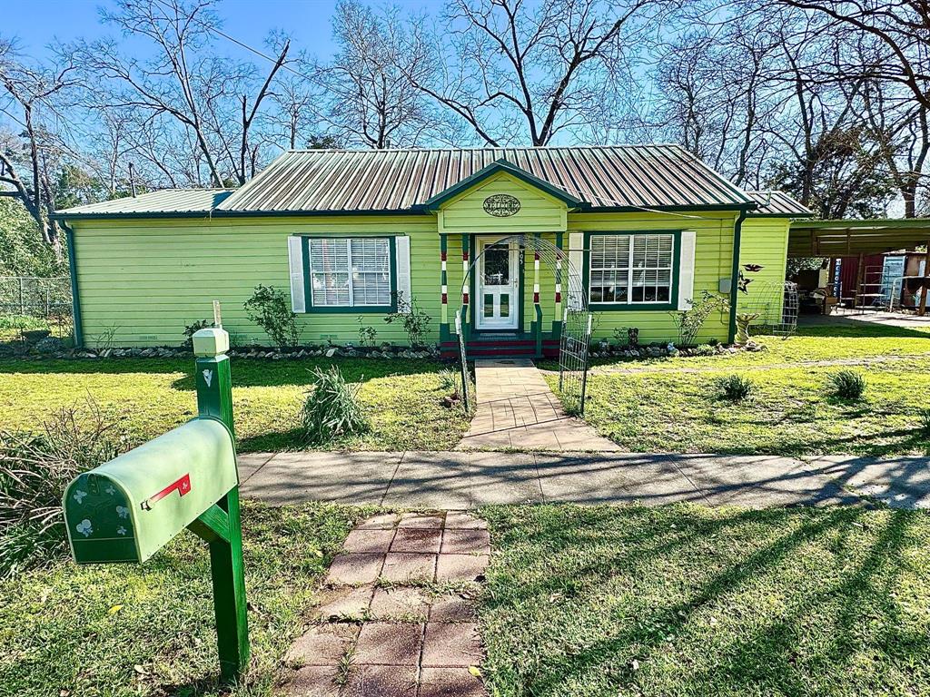 405 W Milam Street, Livingston, Texas image 4
