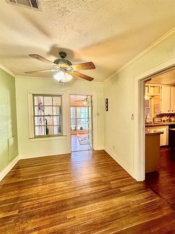 405 W Milam Street, Livingston, Texas image 16